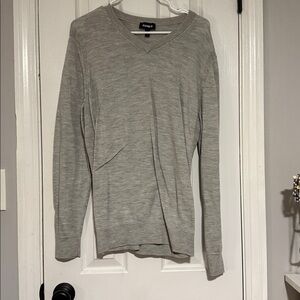 Express Men’s Heather Gray V-Neck Sweater